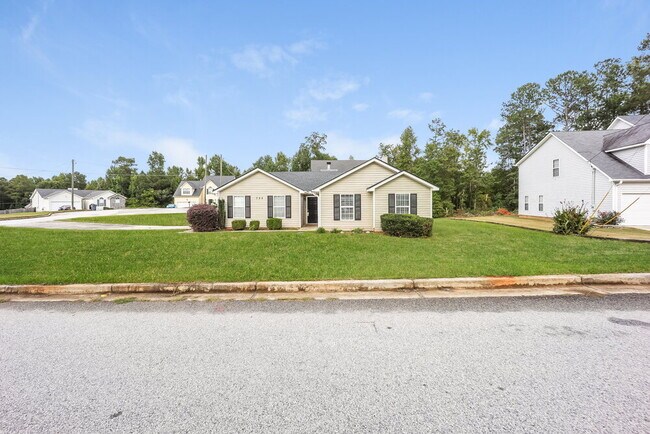 Foto del edificio - 725 Cherry Branch Cir