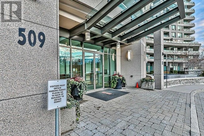 Building Photo - 509 Beecroft Rd