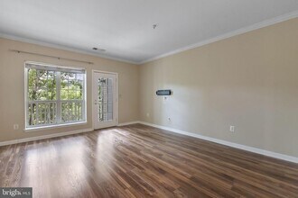 Building Photo - 4551 Strutfield Ln