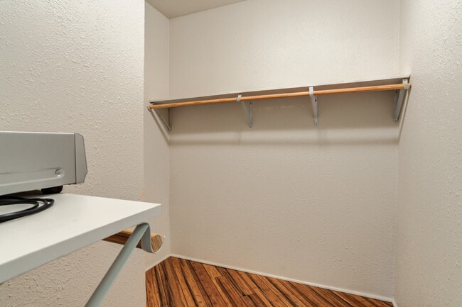 Foto del edificio - 12301 County Rd 2500