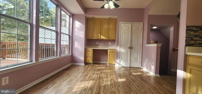 Foto del edificio - 3001 Cahill Ln