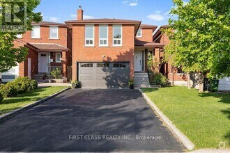 Building Photo - 25 Lansbury Dr