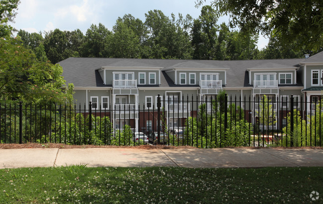 Foto del edificio - Antioch Villas & Gardens