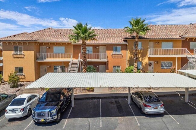 Foto del edificio - Remodeled La Venita Condo!