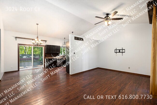 Foto del edificio - 3024 Root Ct