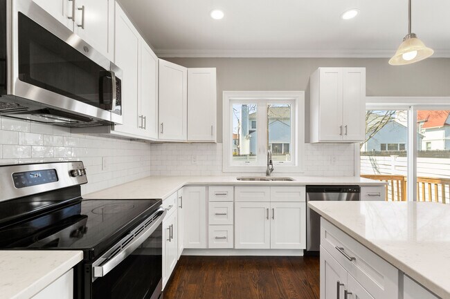 Foto del edificio - 66 Park Ave