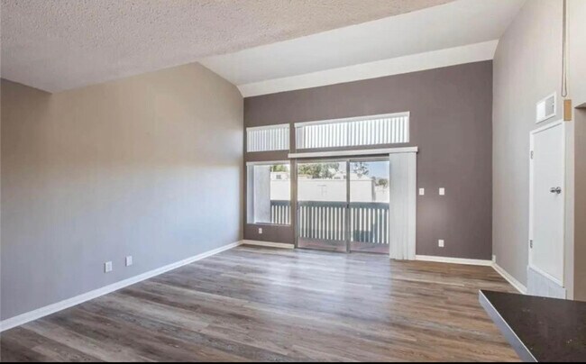 Building Photo - 5700 Etiwanda Ave