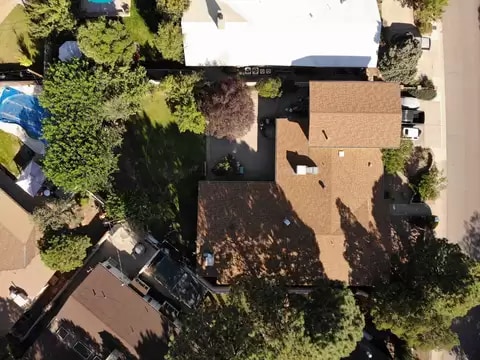 Building Photo - 713 Montclaire Dr NE