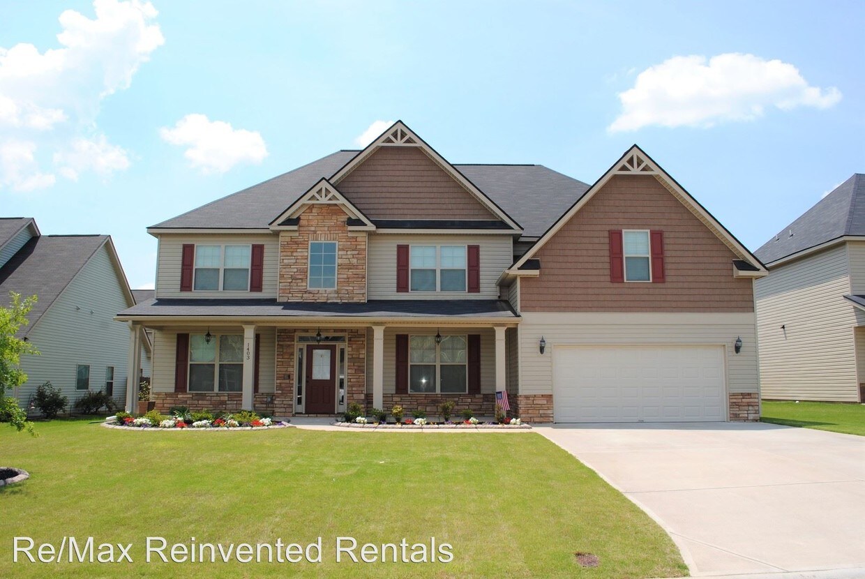 Primary Photo - 5 br, 4 bath House - 1403 Calumet Dr.