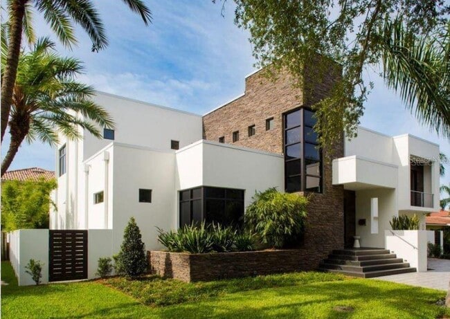 Foto del edificio - 356 Bayview Dr NE