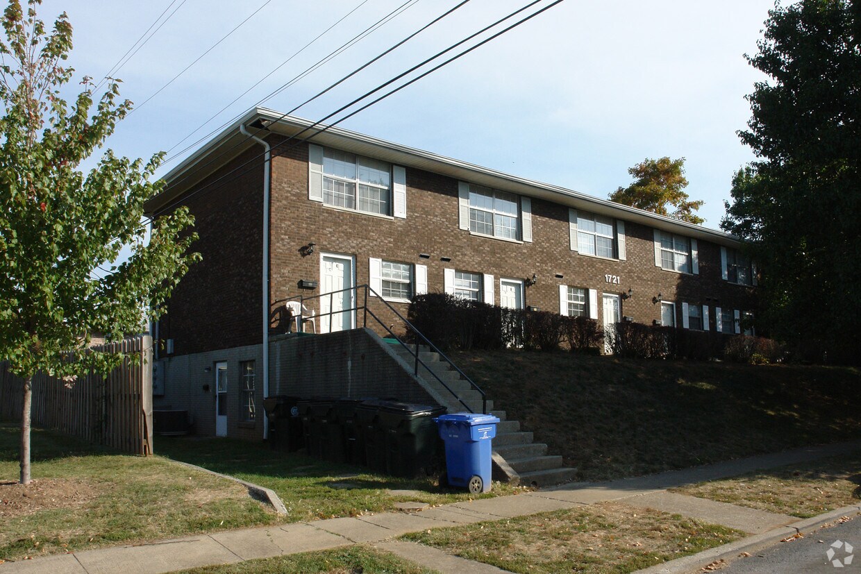 Foto principal - 1721 Hill Rise Dr