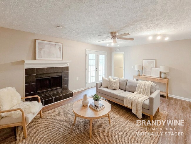 Building Photo - 112 Valerie Ct