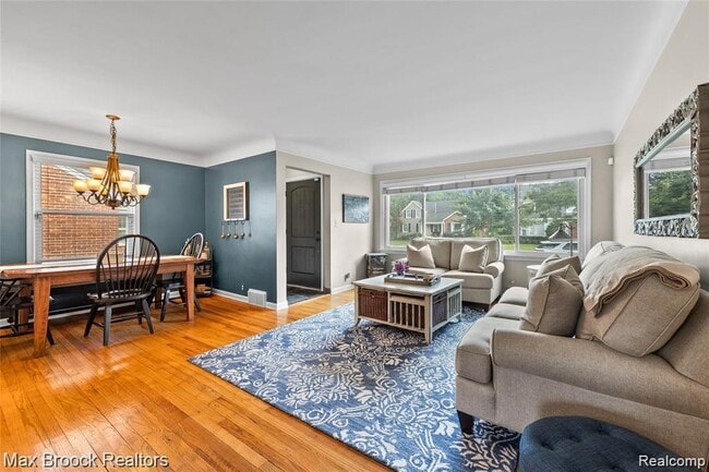 Building Photo - 1773 Villa Rd