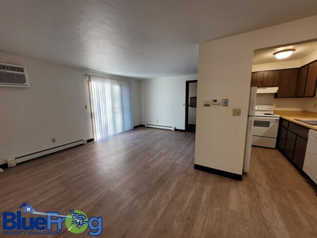 Foto del edificio - 2760 Humboldt Rd