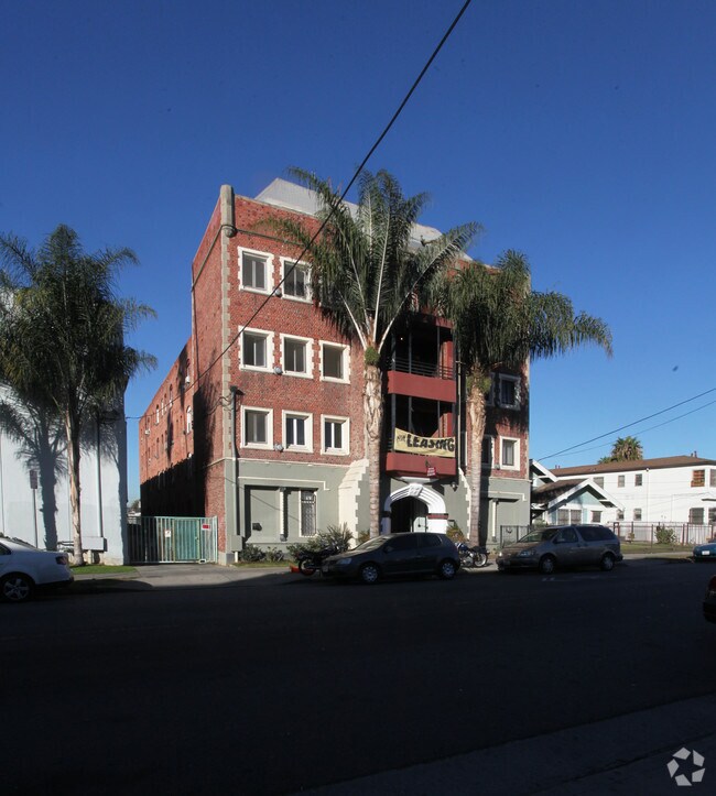 Edgemont Estates Apartments Los Angeles, CA