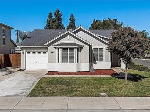 Building Photo - 2327 Hearthsong Ct