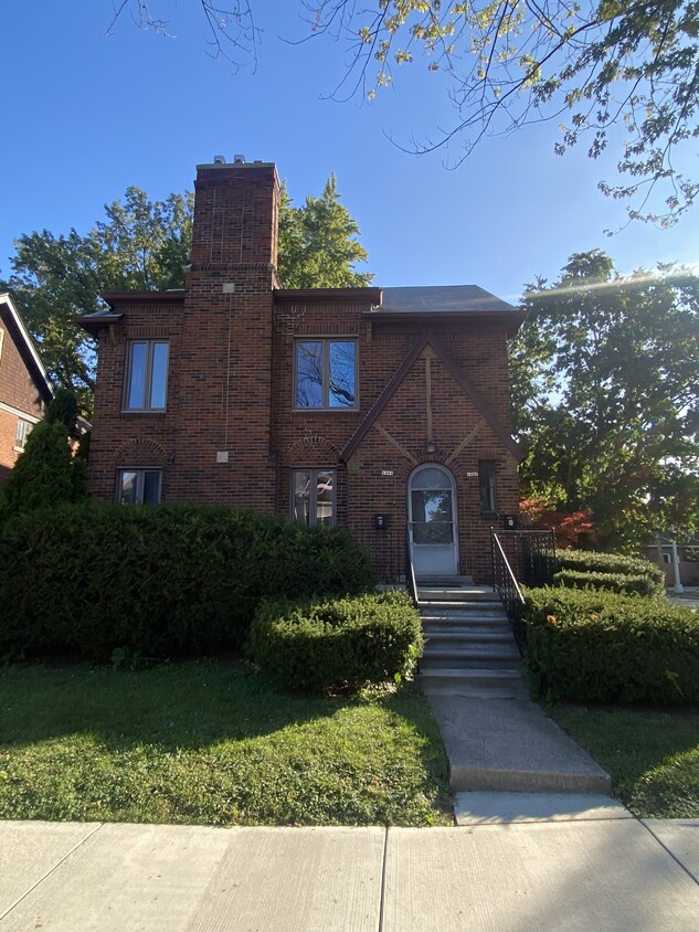 1304 Somerset Ave, Grosse Pointe Park, MI 48230 House Rental in