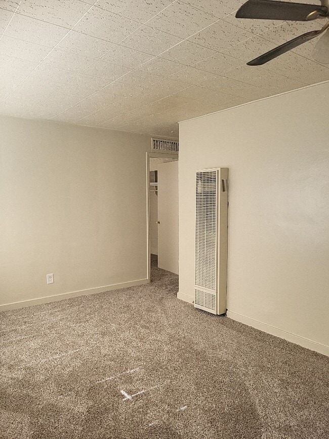 Building Photo - 913 Willow St