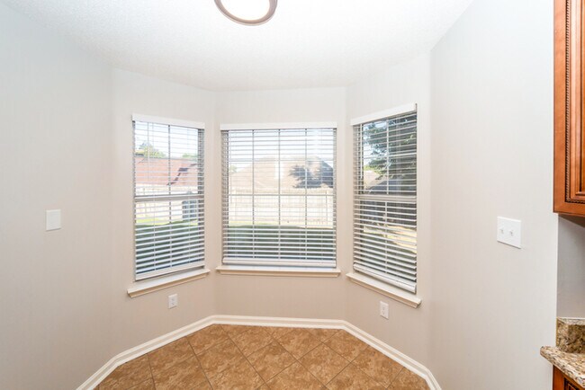 Foto del edificio - 1003 Coolidge Cove