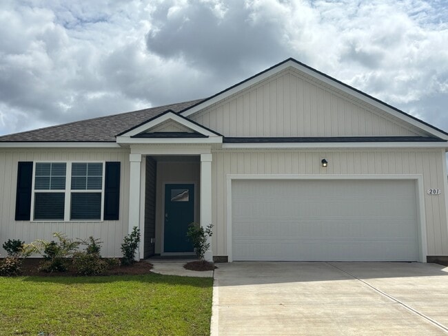 Building Photo - 201 Hadley Spgs Ave