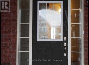 Building Photo - 90 Sky Harbour Dr