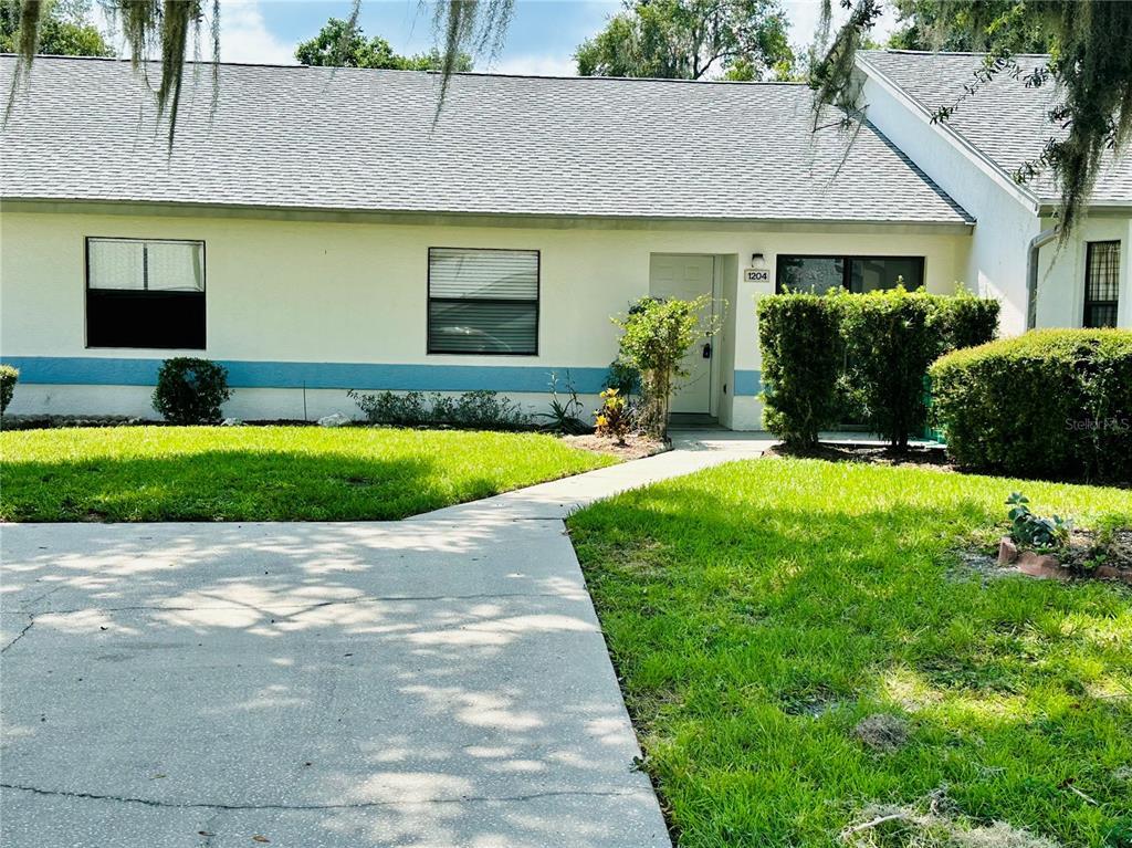 Primary Photo - 1204 Tamiami Ln