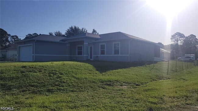 Foto del edificio - 653 Foxchase Dr