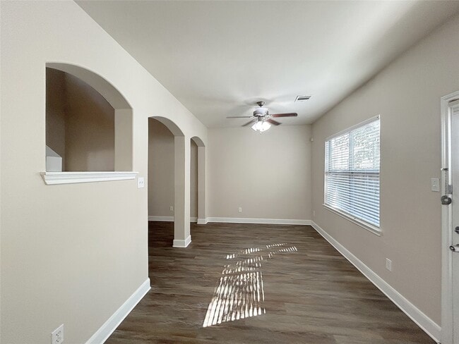 Foto del edificio - 3726 Ashford Villa Ln