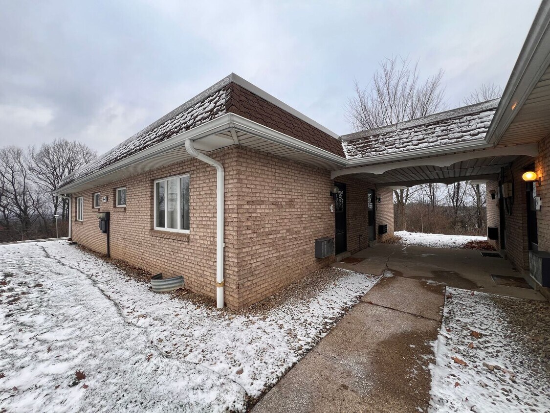 Foto principal - Moon Twp - Spacious 1 Bedroom 1 Bathroom -...