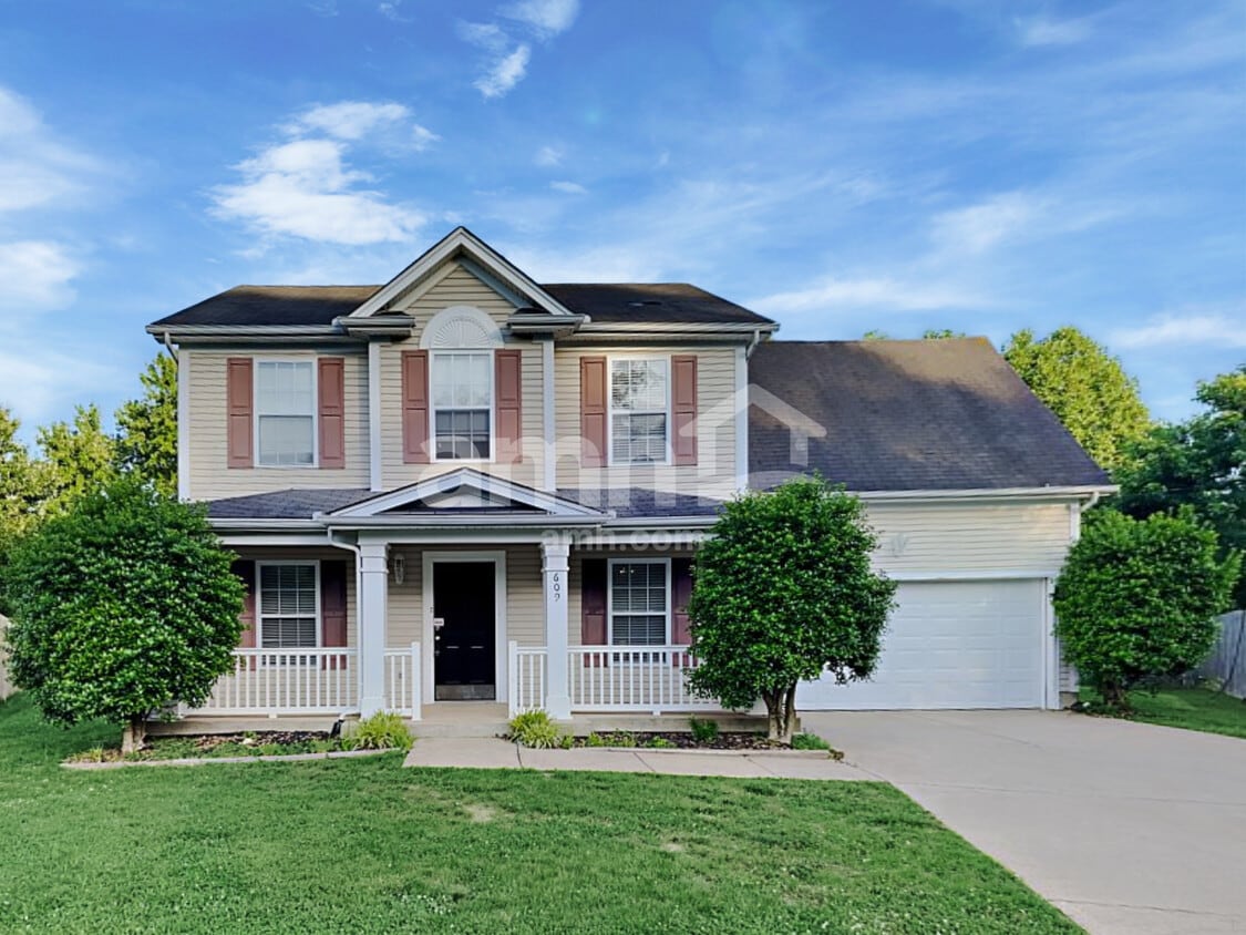 Foto principal - 609 Hannah Ridge Ct