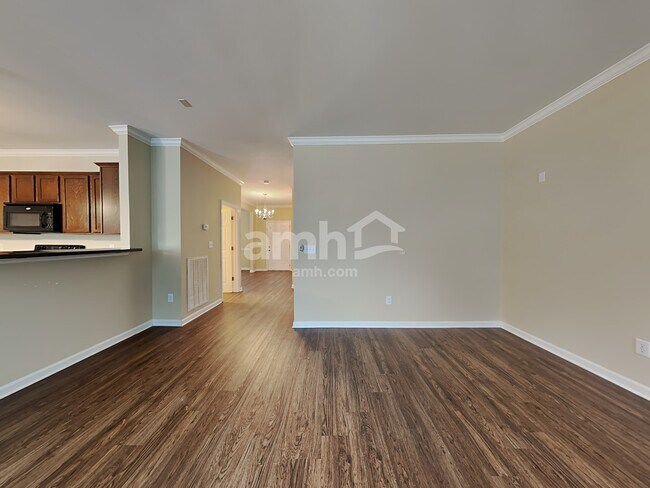 Building Photo - 2636 Lakeside Meadows Drive