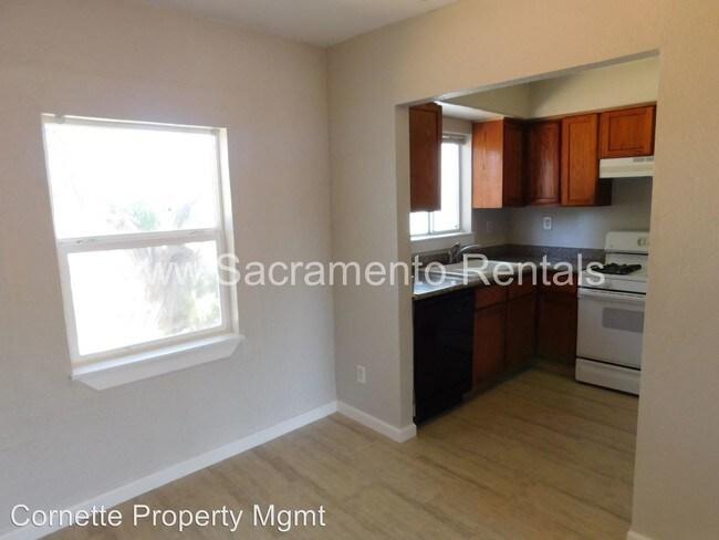 Building Photo - 4 br, 2 bath House - 3929 Haywood Street