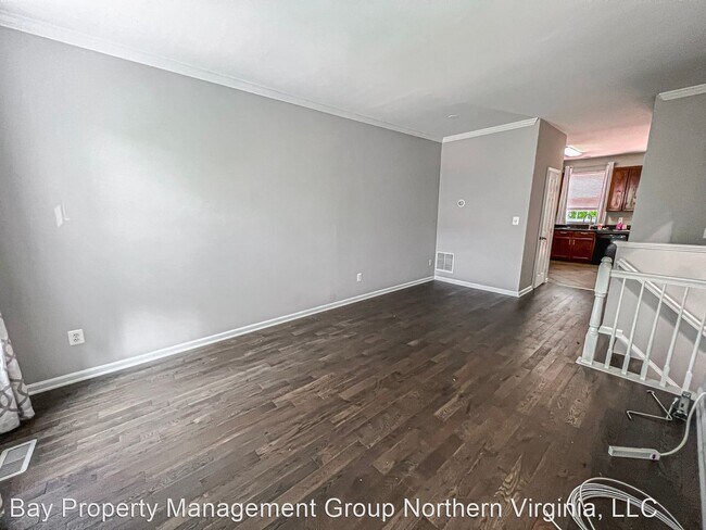 Building Photo - 2 br, 1.5 bath House - 8517 Towne Manor Ct