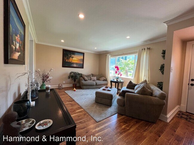 Foto del edificio - 3 br, 2 bath House - 6271 Marsha Ave.