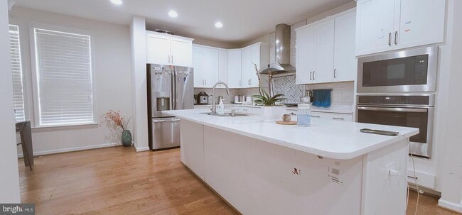 Building Photo - 22811 Trailing Rose Ct