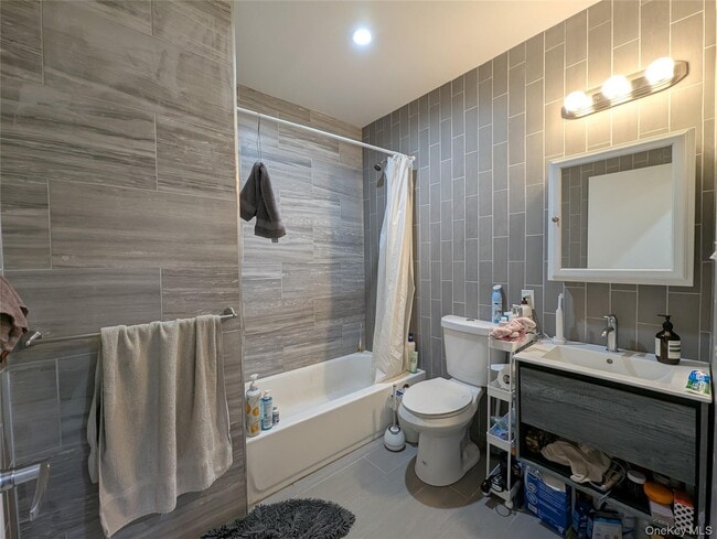 Building Photo - 36-19 30th St