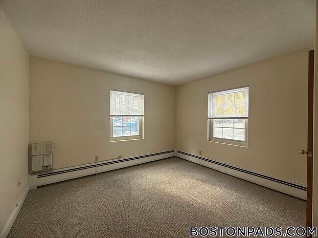 Foto del edificio - 11 Brattle St