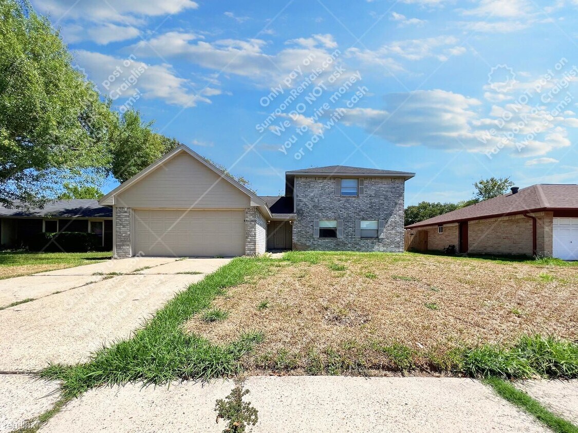 Primary Photo - 5 br, 2.5 bath House - 1334 Macclesby Ln