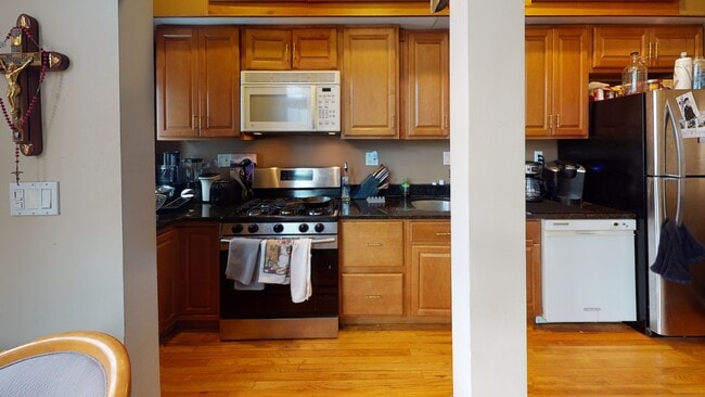 Photo - 1868 Commonwealth Avenue Townhome