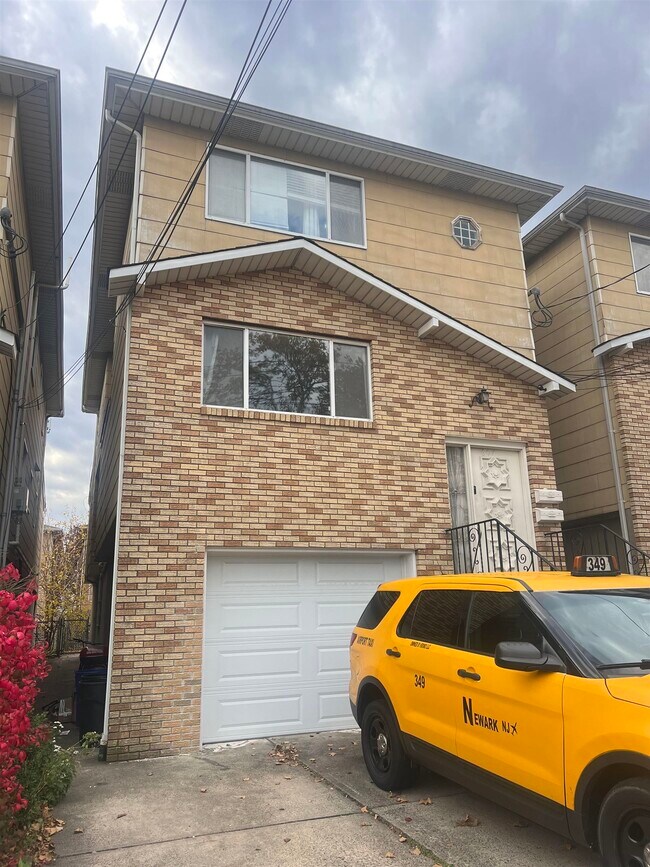 Foto del edificio - 607 Sussex St