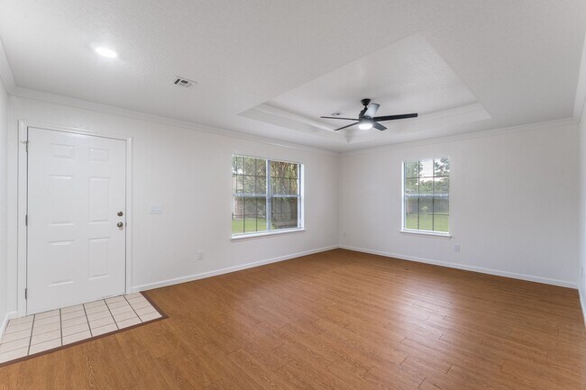Foto del edificio - Welcome to this newly updated 2-bedroom, 2...