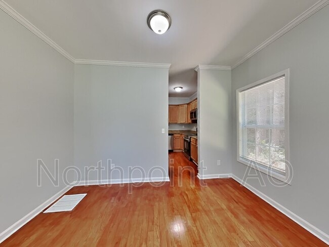 Building Photo - 2107 Brandy Woods Dr SE