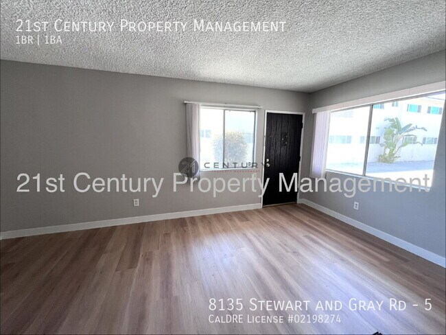 Foto del edificio - 8135 Stewart and Gray Rd