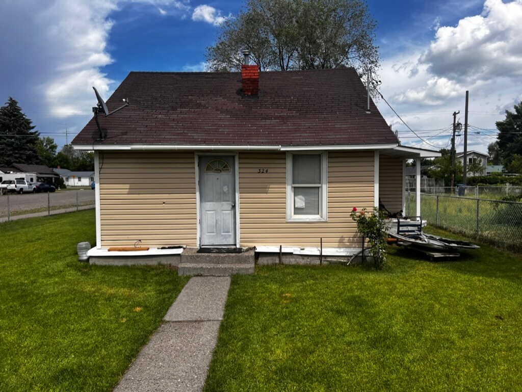 324 Linden St, Rupert, ID 83350 House Rental in Rupert, ID