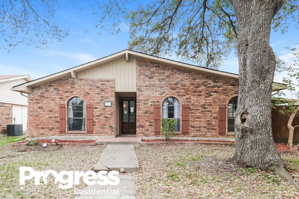 8714 Miami Dr, Rowlett, TX 75088 House for Rent in Rowlett, TX