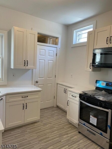 Building Photo - 9 Andrew St