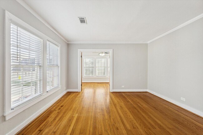 Foto del edificio - 1810/1812 W. Alabama St Apartments