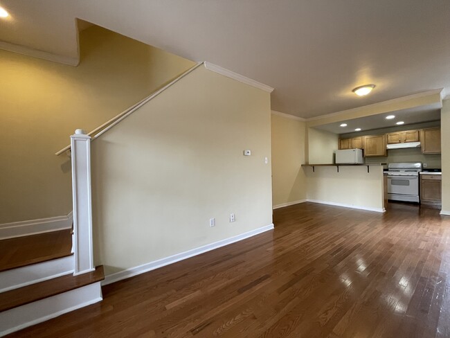 Foto del edificio - 5309 Wellesley Ave