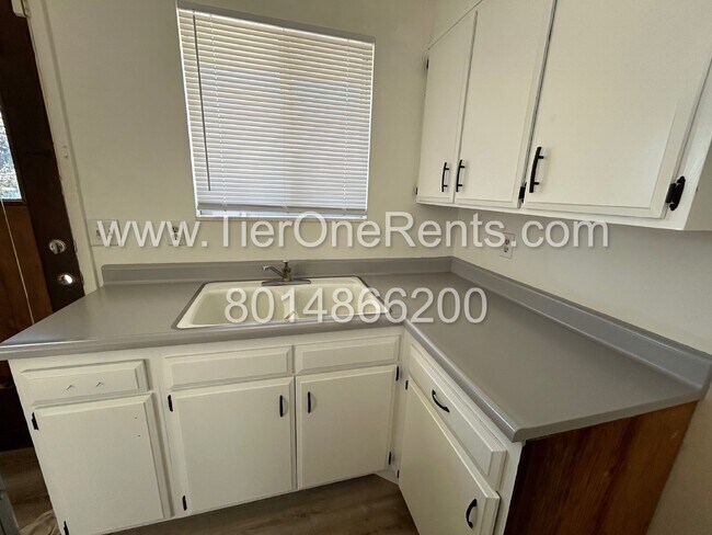 Foto del edificio - NO DEPOSIT option available for qualified ...