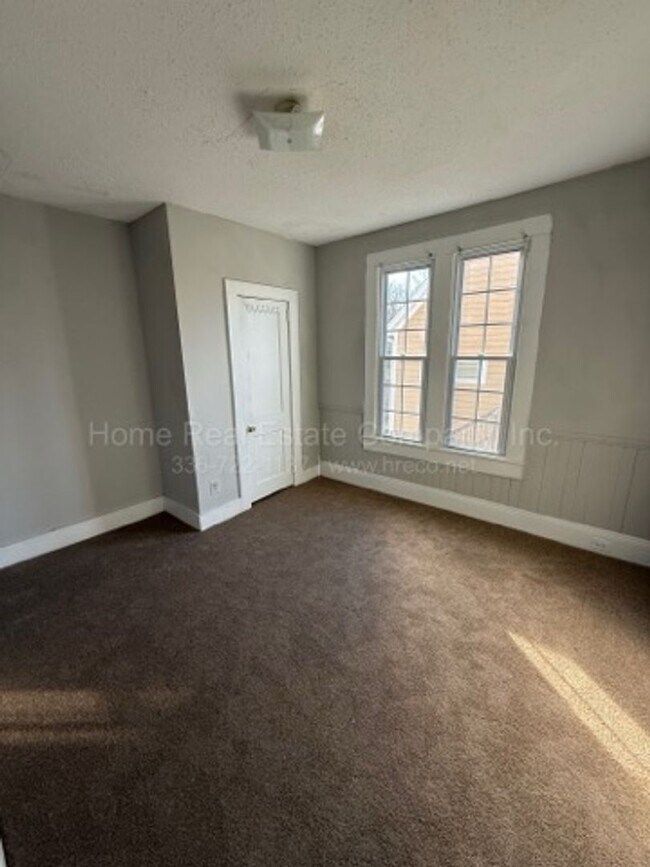 Foto del edificio - 1012 Apple St